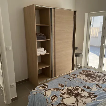 Apartamento Pina Luca 4-6 Pers *