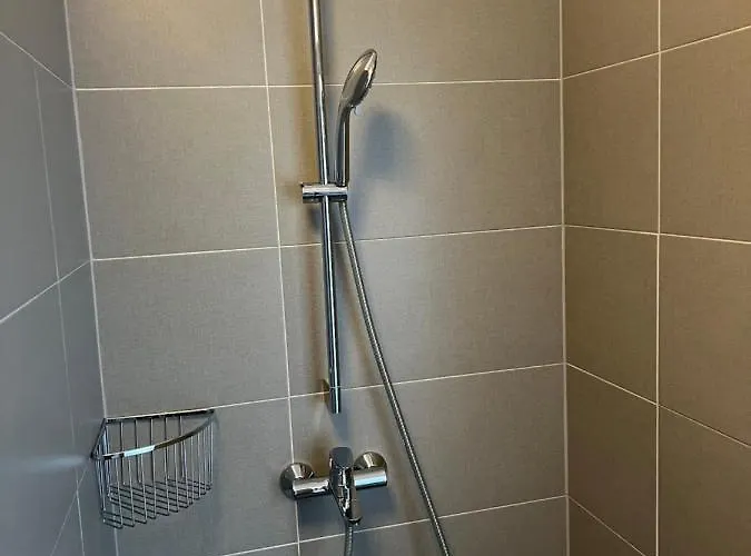 Apartman Pina Luca 4-6 Pers Tisno